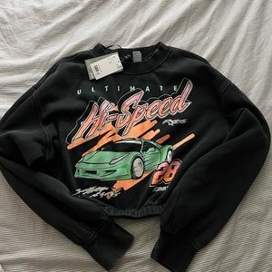 Sweatshirt